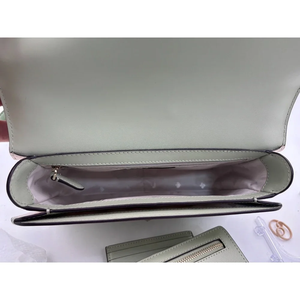 Kate Spade Leather Crossbody Saddle W/ BI-FOLD WALLET & CARD HOLDER